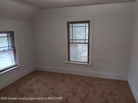 908 N Pine St, Lansing, MI 48906 photo 8