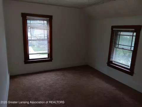 908 N Pine St, Lansing, MI 48906 photo 7