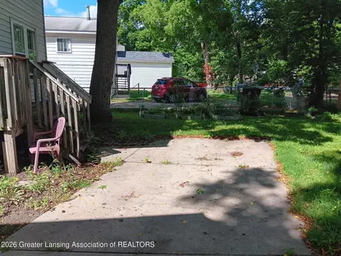 908 N Pine St, Lansing, MI 48906 photo 9