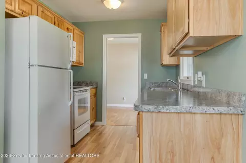 Kitchen - 4412 Alpha St, Lansing, MI 48910 photo 1 of 2