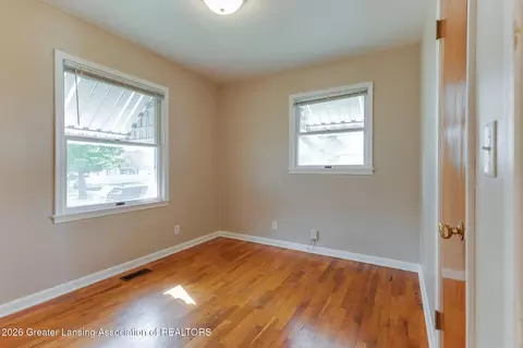 Bedroom - 4412 Alpha St, Lansing, MI 48910 photo 2 of 4
