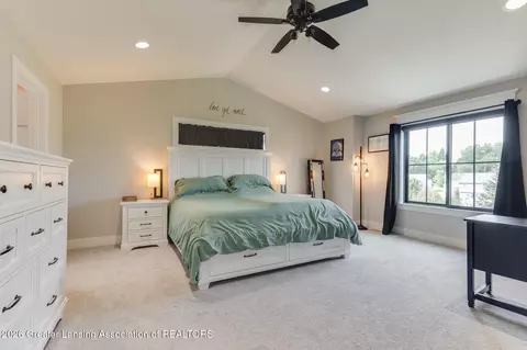 Bedroom - 14250 Clairmont Dr, Bath, MI 48808 photo 1 of 8
