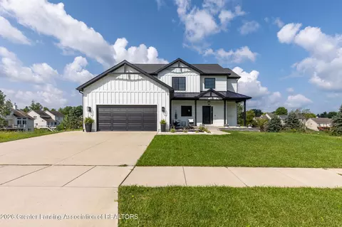 Exterior - 14250 Clairmont Dr, Bath, MI 48808 photo 2 of 19