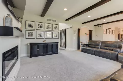 Entry Way - 14250 Clairmont Dr, Bath, MI 48808 photo 2 of 4
