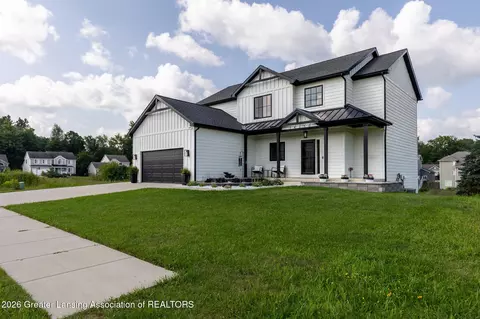 Exterior - 14250 Clairmont Dr, Bath, MI 48808 photo 3 of 19