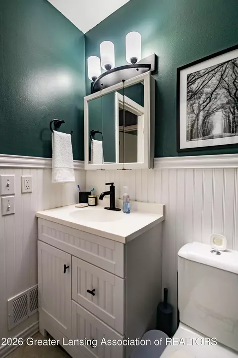 Bath - 3221 Sunnylane, Lansing, MI 48906 photo 1 of 1