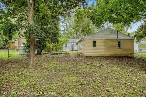 Exterior - 6342 Rosedale Rd, Lansing, MI 48911 photo 2 of 4