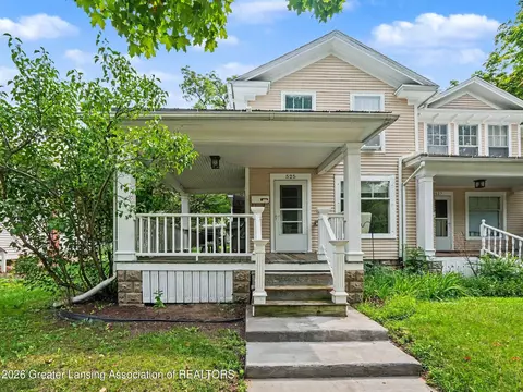 525-527 S Jefferson St, Mason, MI 48854