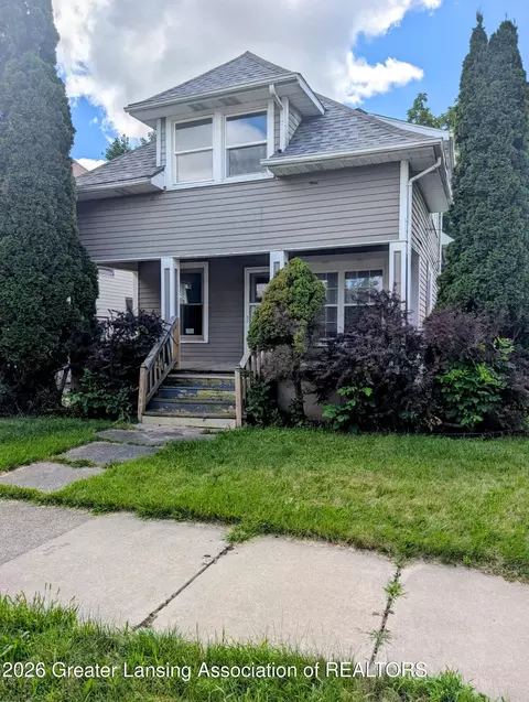 1017 W Hillsdale St, Lansing, MI 48915