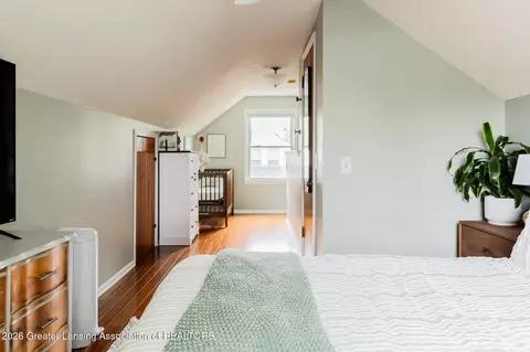 Bedroom - 2014 Devonshire Ave, Lansing, MI 48910 photo 9 of 10