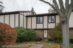 6209 Cobblers Dr, East Lansing, MI 48823
