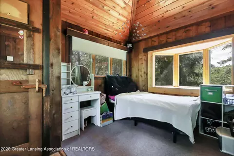 Bedroom - 525 N Cedar Rd, Mason, MI 48854 photo 3 of 11