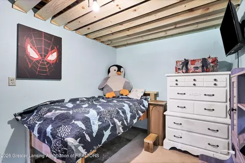 Bedroom - 525 N Cedar Rd, Mason, MI 48854 photo 6 of 11