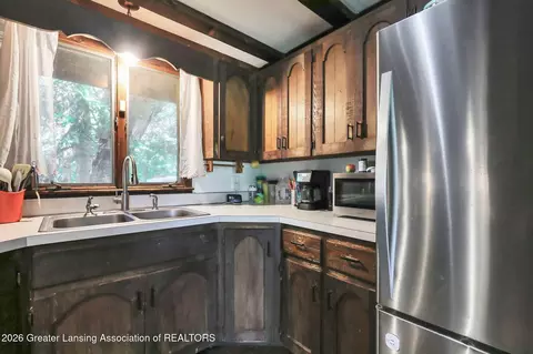 Kitchen - 525 N Cedar Rd, Mason, MI 48854 photo 2 of 2