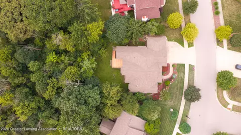 View/Area - 5601 Wild Iris Ln, Haslett, MI 48840 photo 2 of 4