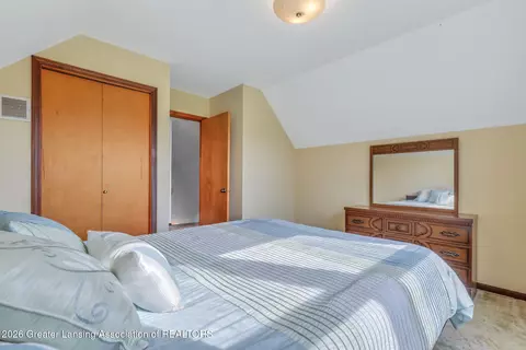 Bedroom - 1855 N Eifert Rd, Holt, MI 48842 photo 5 of 7