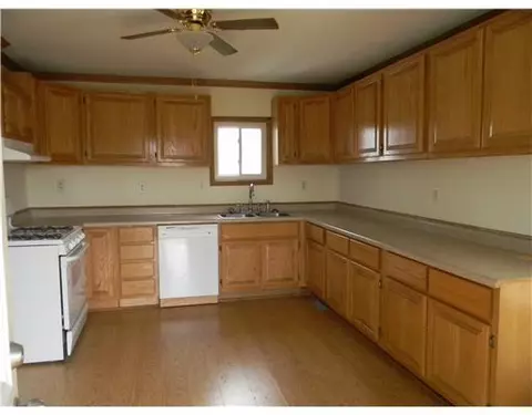 9925 Craun, Dewitt, MI 48820 photo 2