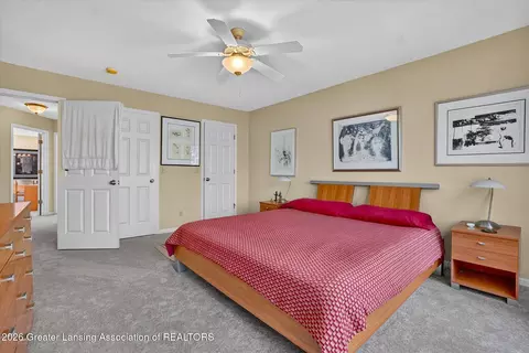 Bedroom - 16817 Cedarbrook Dr, Haslett, MI 48840 photo 6 of 10