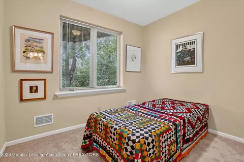 Bedroom - 16817 Cedarbrook Dr, Haslett, MI 48840 photo 1 of 10