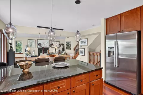 Kitchen - 16817 Cedarbrook Dr, Haslett, MI 48840 photo 5 of 5