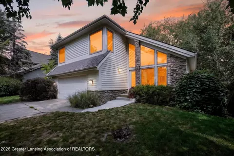 Exterior - 16817 Cedarbrook Dr, Haslett, MI 48840 photo 2 of 7