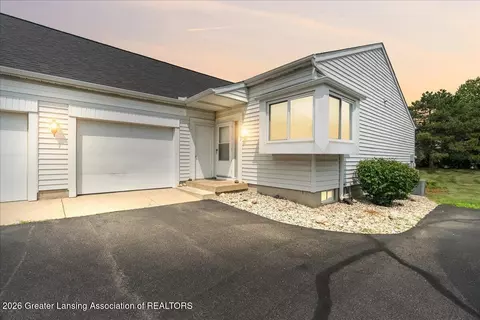 Exterior - 1107 Sunview Dr, Saint Johns, MI 48879 photo 7 of 7