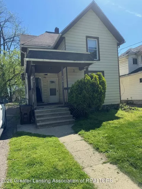 824 Seymour Ave, Lansing, MI 48906