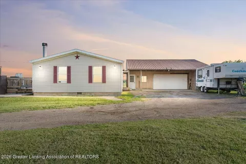 7570 Welter Rd, Ovid, MI 48866