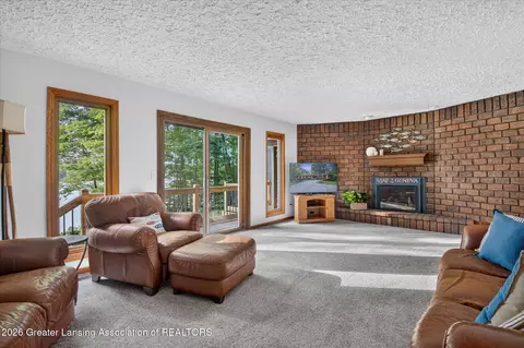 Living - 705 W Geneva Dr, Dewitt, MI 48820 photo 1 of 2