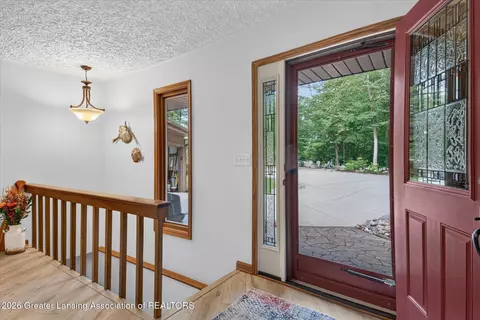 Entry Way - 705 W Geneva Dr, Dewitt, MI 48820 photo 2 of 2