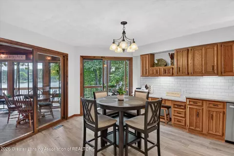 Dining - 705 W Geneva Dr, Dewitt, MI 48820 photo 2 of 3