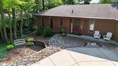 Exterior - 705 W Geneva Dr, Dewitt, MI 48820 photo 19 of 20