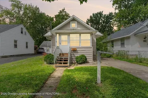 1349 N Jenison Ave, Lansing, MI 48915