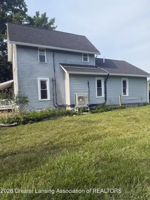Exterior - 12470 Wacousta Rd, Eagle, MI 48822 photo 2 of 4