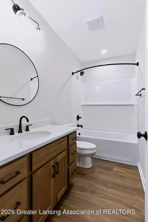 Bath - 602 Magenta Ct, Haslett, MI 48840 photo 7 of 8