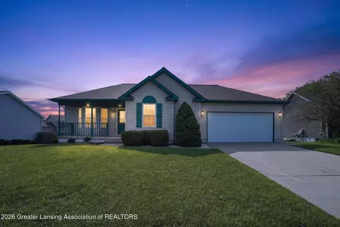 713 Brenneman St #11, Potterville, MI 48876