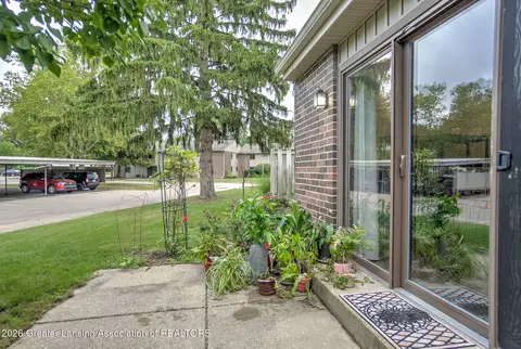 Exterior - 5411 Maple Ridge Rd #74, Haslett, MI 48840 photo 4 of 6