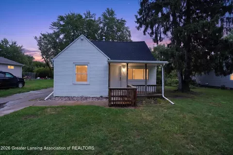 3331 Viking St, Lansing, MI 48911