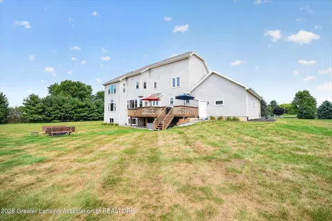 Exterior - 2610 S Edgar Rd, Mason, MI 48854 photo 9 of 10