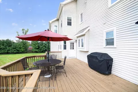 Exterior - 2610 S Edgar Rd, Mason, MI 48854 photo 6 of 10