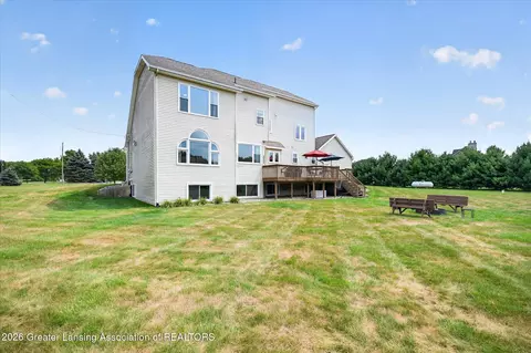 Exterior - 2610 S Edgar Rd, Mason, MI 48854 photo 8 of 10