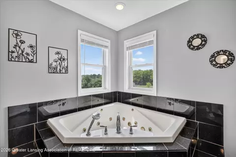 Bath - 2610 S Edgar Rd, Mason, MI 48854 photo 2 of 4