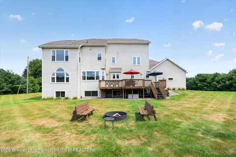 Exterior - 2610 S Edgar Rd, Mason, MI 48854 photo 7 of 10