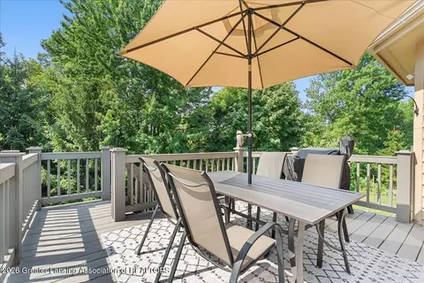 Exterior - 5532 Silverleaf Ct, Haslett, MI 48840 photo 9 of 9