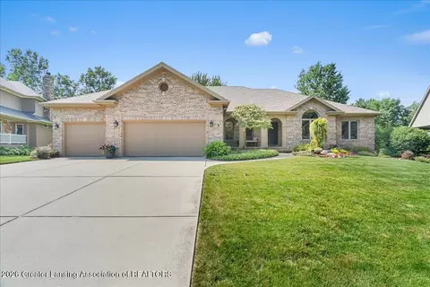 Exterior - 5532 Silverleaf Ct, Haslett, MI 48840 photo 2 of 9