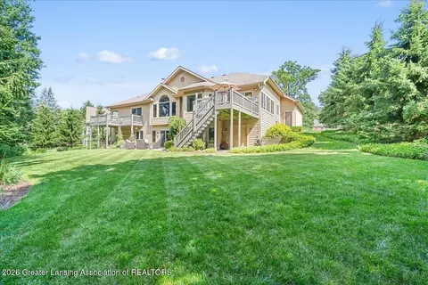Exterior - 5532 Silverleaf Ct, Haslett, MI 48840 photo 6 of 9