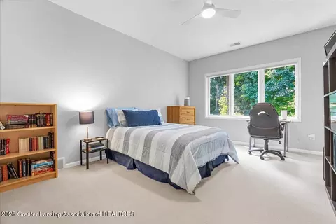 Bedroom - 5532 Silverleaf Ct, Haslett, MI 48840 photo 3 of 4