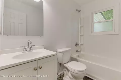 Bath - 931 Mel Ave, Lansing, MI 48911 photo 1 of 1