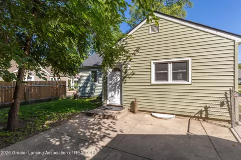 Exterior - 931 Mel Ave, Lansing, MI 48911 photo 1 of 5