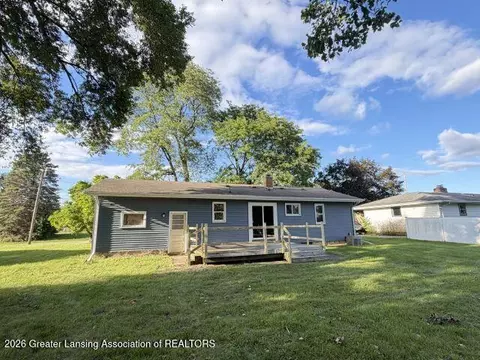 Exterior - 3717 Starlight Ln, Lansing, MI 48911 photo 7 of 7